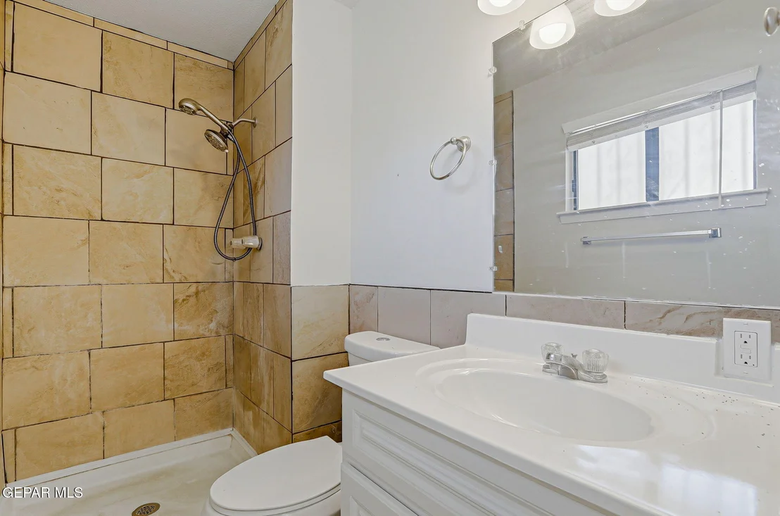 Photo of 2617 AQUATIC Lane