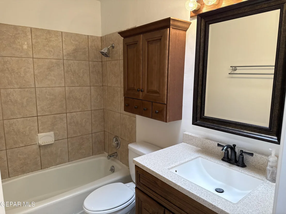 Photo of 5744 Longview Circle
