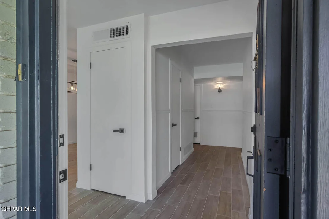 Photo of 730 MONTCLAIR Drive