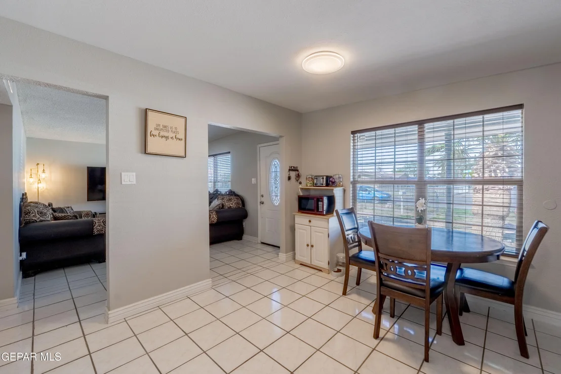 Photo of 264 LINK Drive