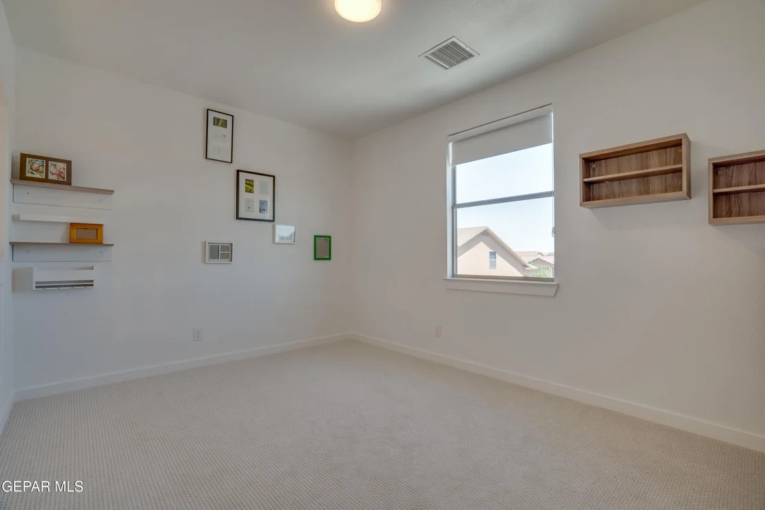 Photo of 3132 Lookout Point Drive