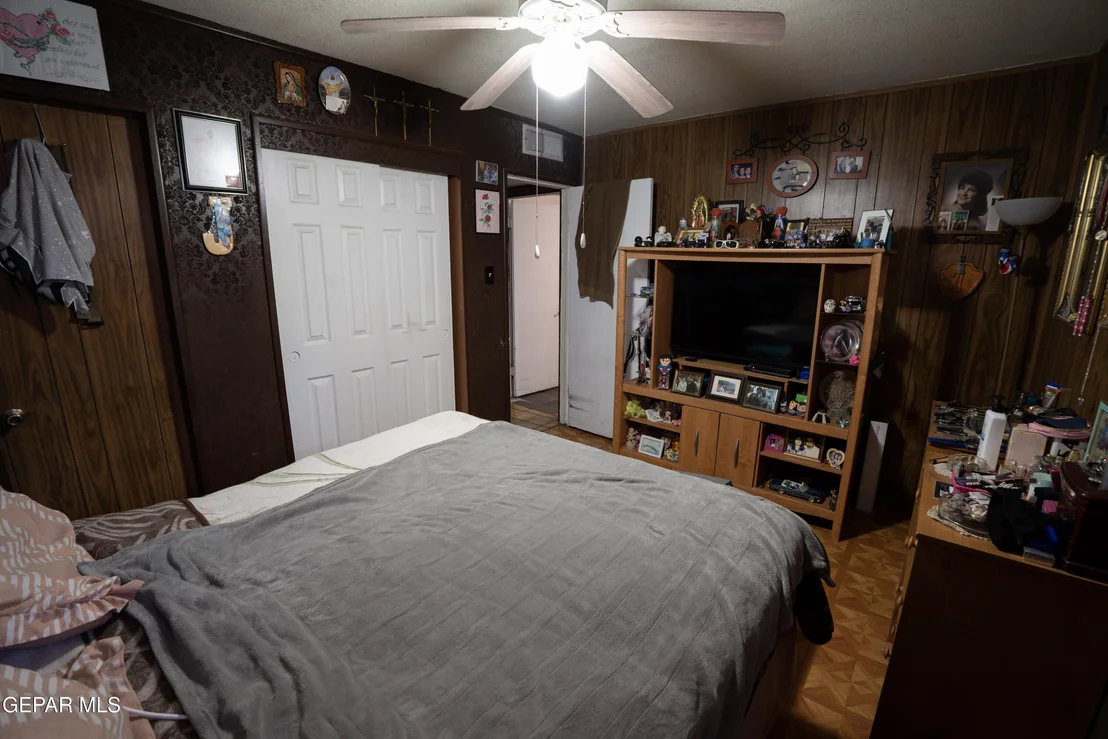Photo of 8144 BURNHAM Road