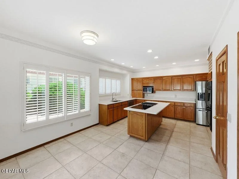 Photo of 1092 THUNDERBIRD Drive
