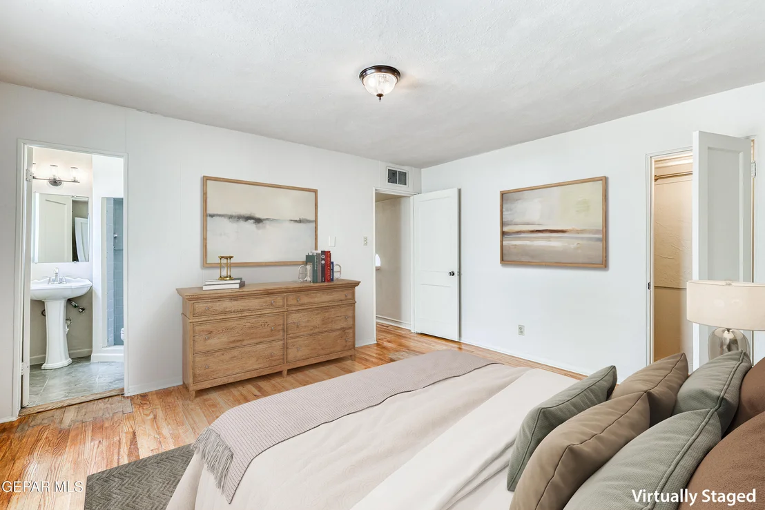 Photo of 825 Galloway Drive