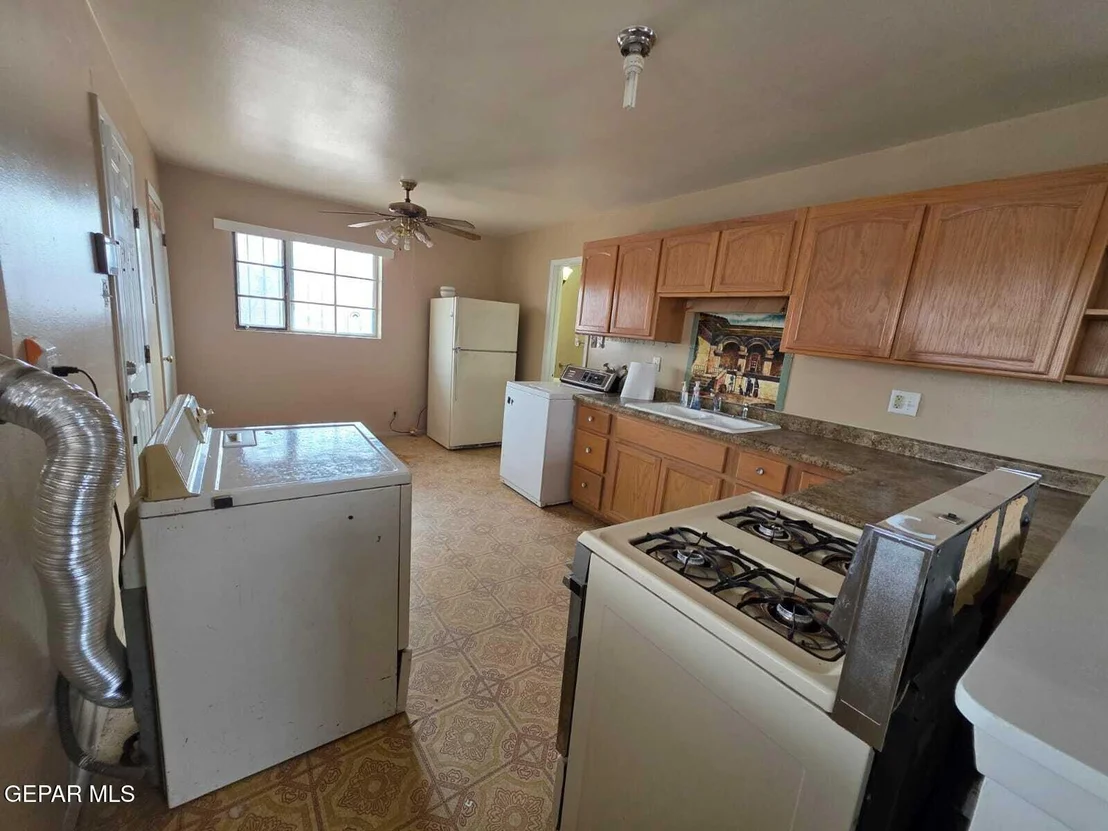 Photo of 4930 BLUE RIDGE Circle
