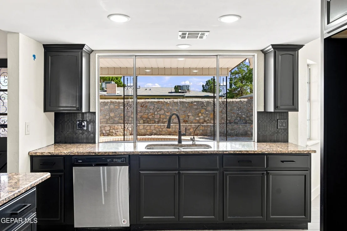 Photo of 10432 BYWAY Drive