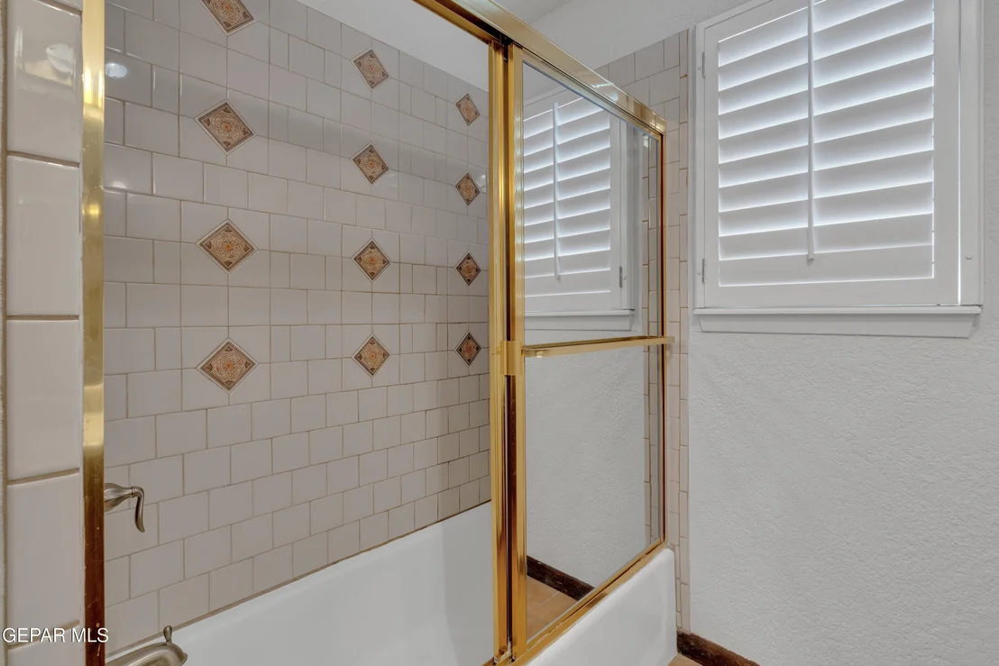 Photo of 6812 GRANERO Drive