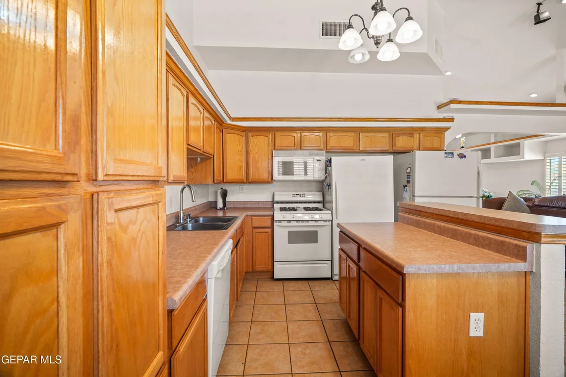 Photo of 11357 LOMA CRYSTAL Place