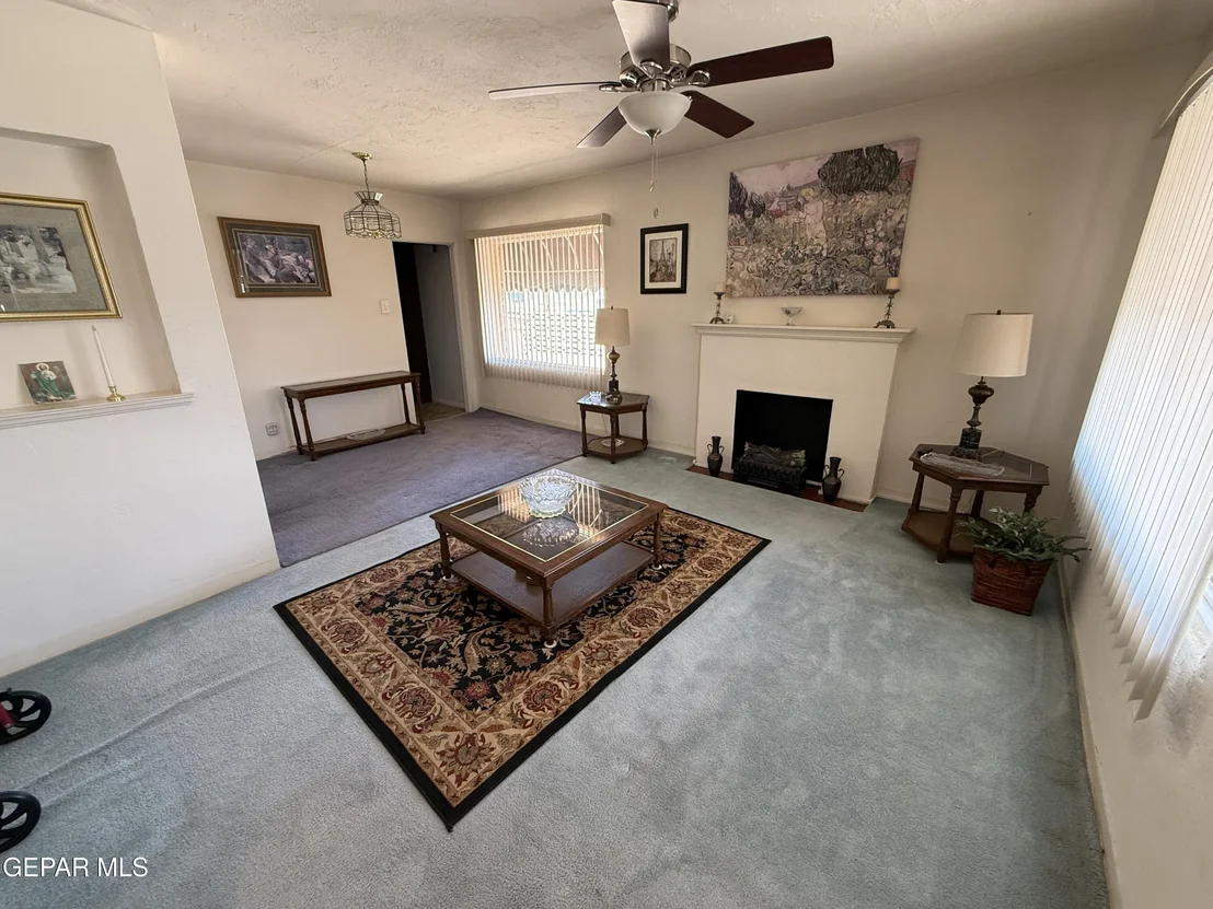 Photo of 3731 JEFFERSON Avenue