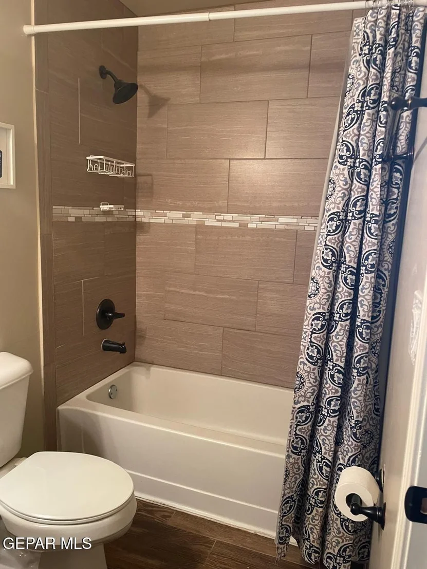 Photo of 376 AIDAN GORDON Circle