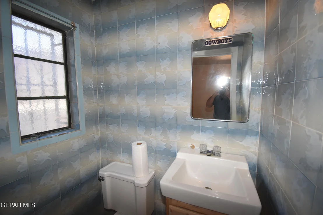 Photo of 532 ENCINO Drive
