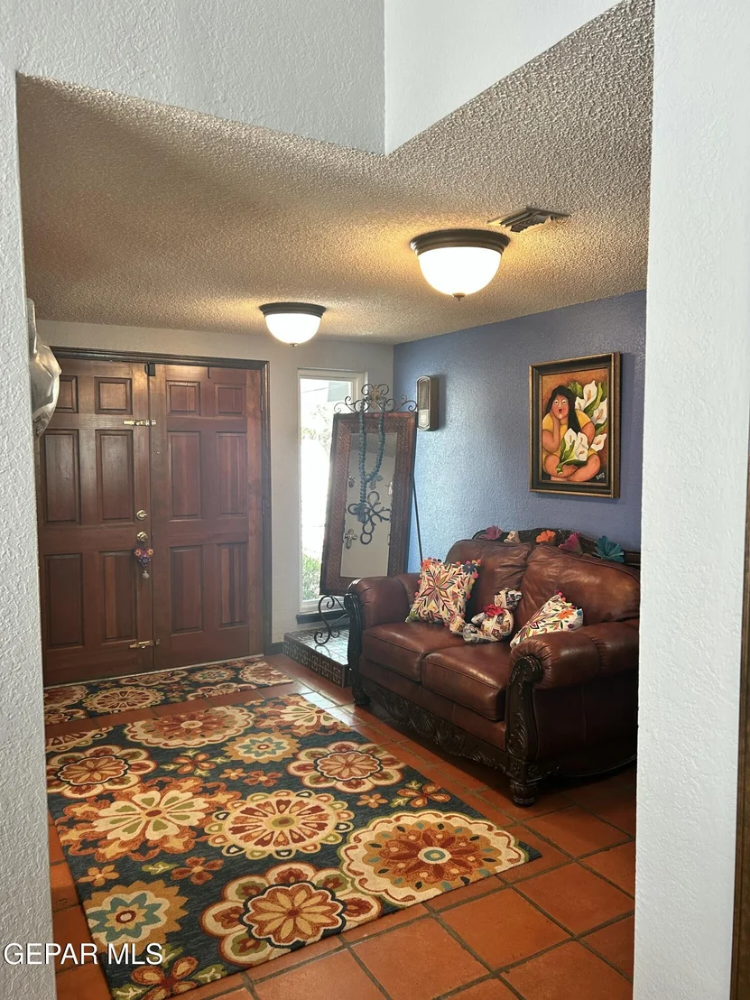Photo of 804 LAKESHORE Drive