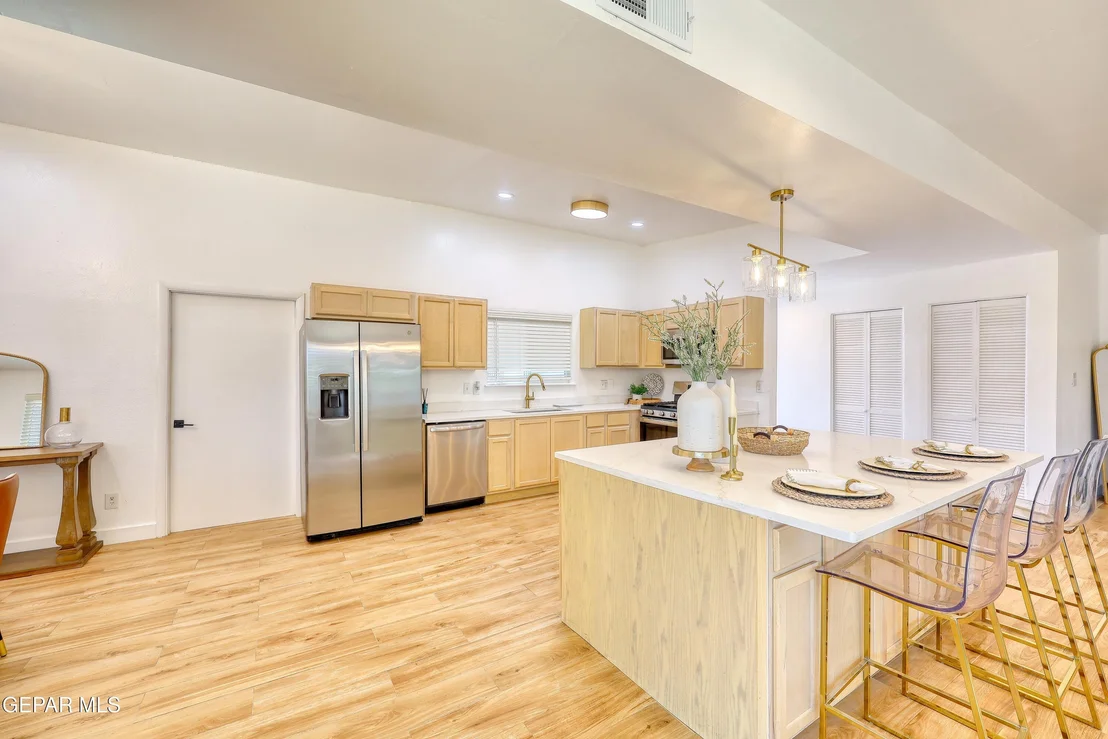 Photo of 2320 SEA SIDE Drive