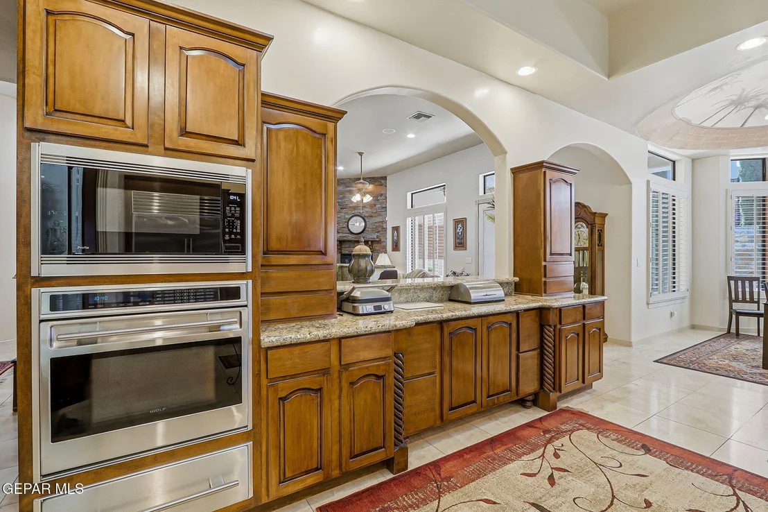 Photo of 6340 FRANKLIN RED Drive