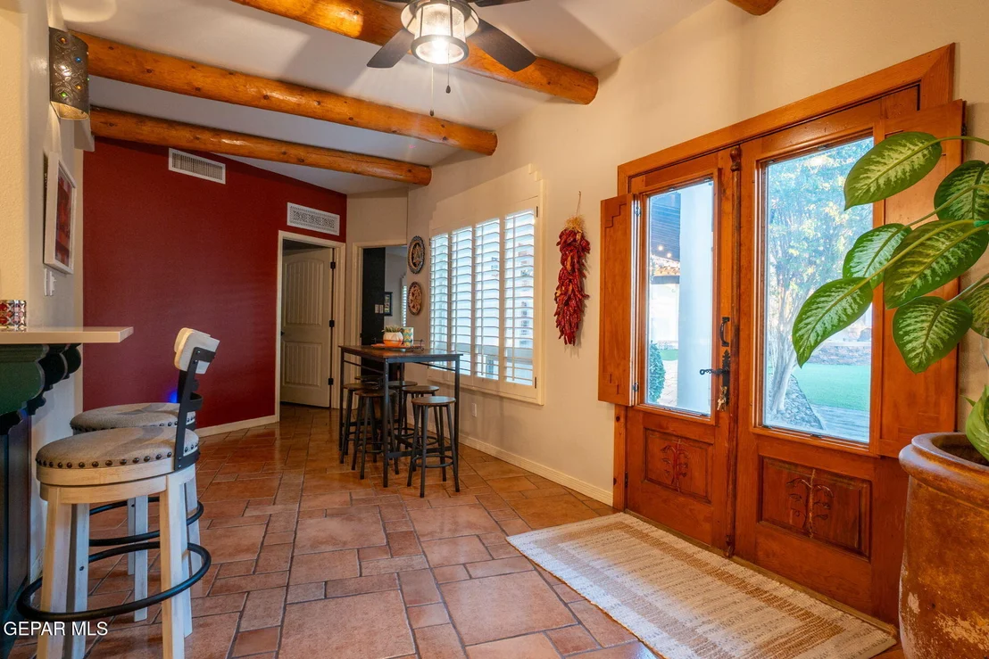 Photo of 5804 Sundale Road