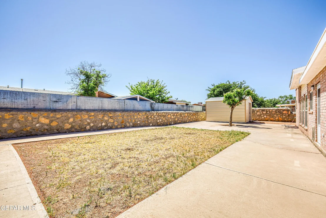 Photo of 11036 SAM SNEAD Drive
