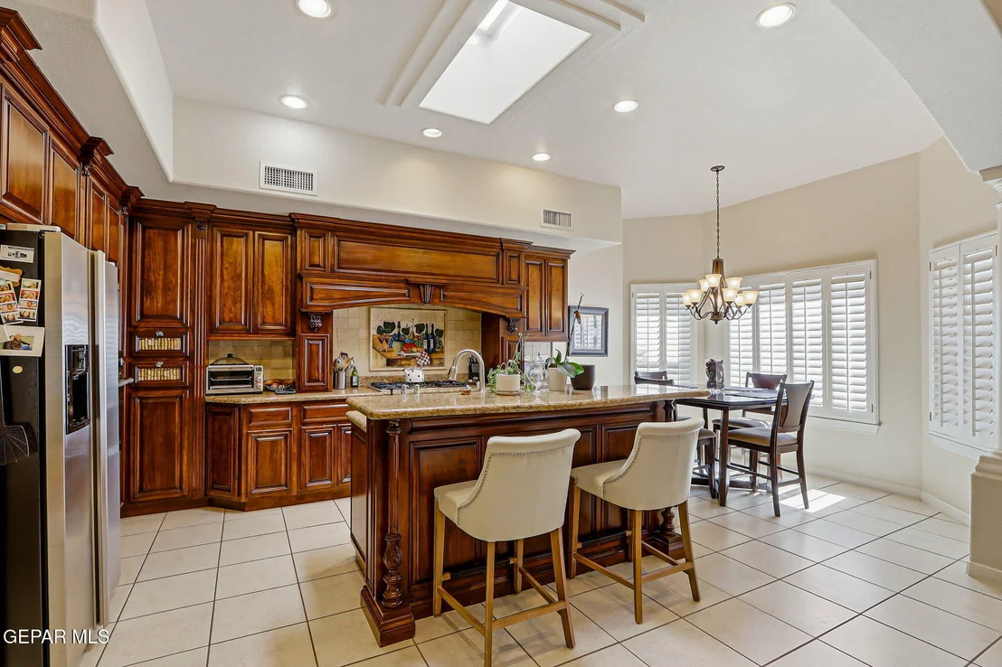 Photo of 6320 FRANKLIN BLUFF Drive