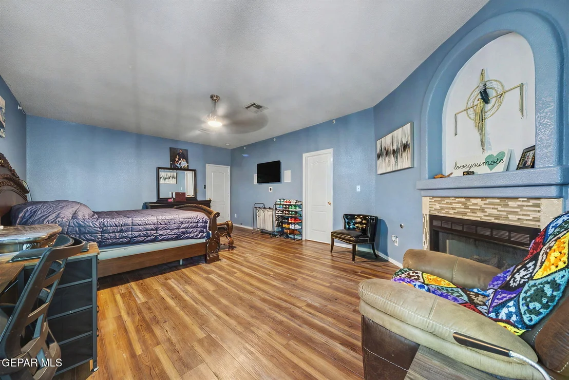Photo of 554 SHADOW WILLOW Drive