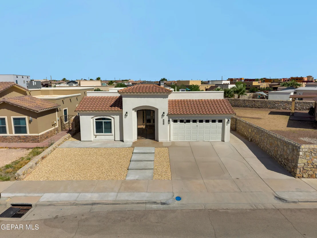 Photo of 3040 STORMY POINT Drive