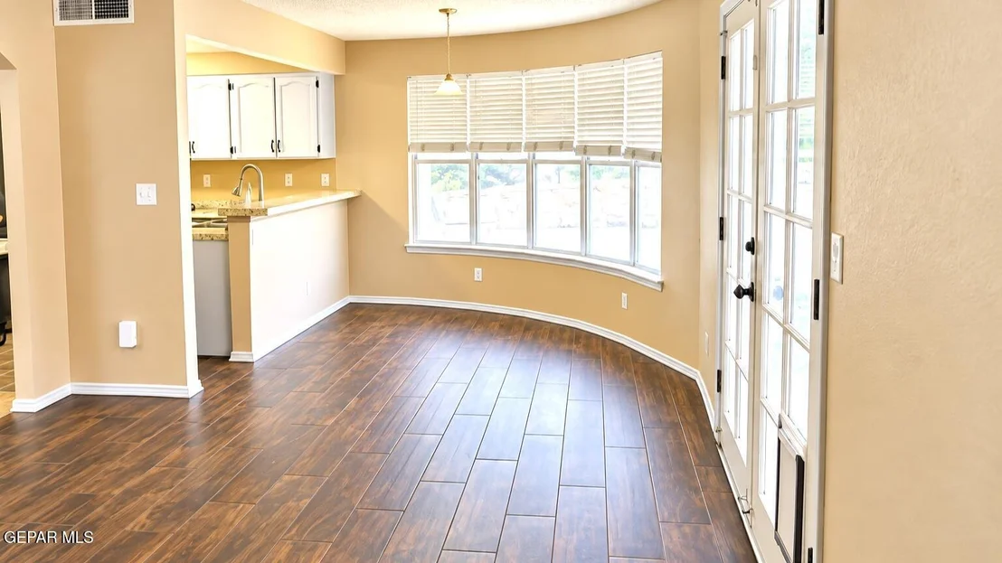 Photo of 11221 KINGFISH Court