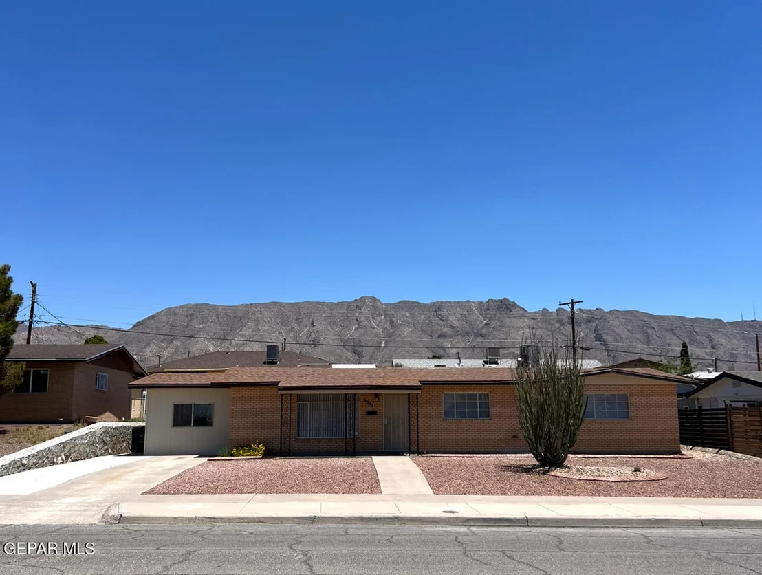 Photo of 6044 CABRILLO Drive