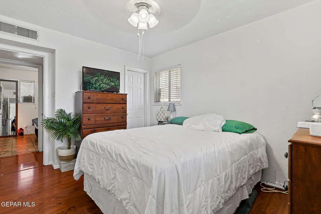 Photo of 5833 Pickerel Drive