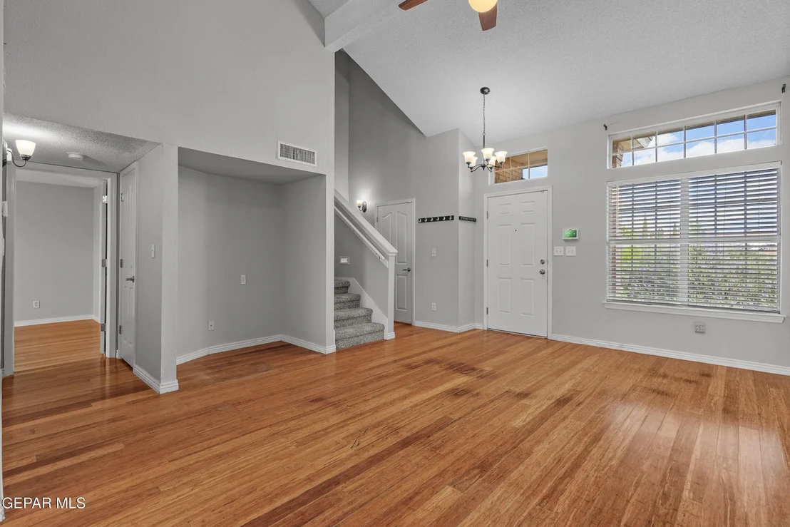 Photo of 1653 SAINT ABRAHAM Place