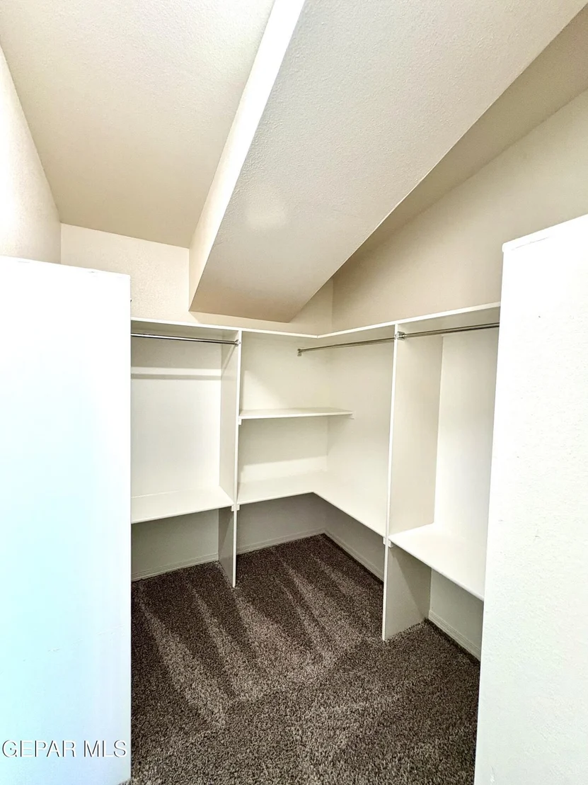 Photo of 11420 DORIS Road