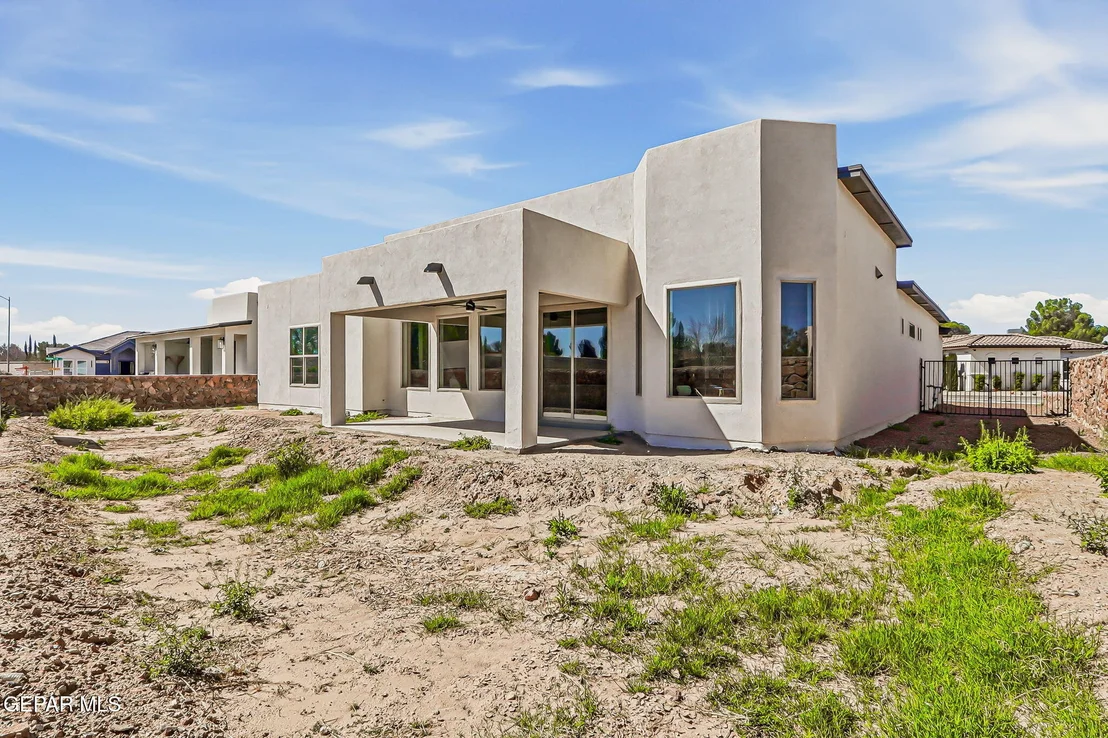 Photo of 5440 Dougallan Lane