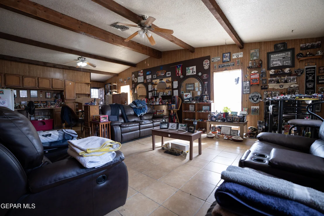 Photo of 8144 BURNHAM Road