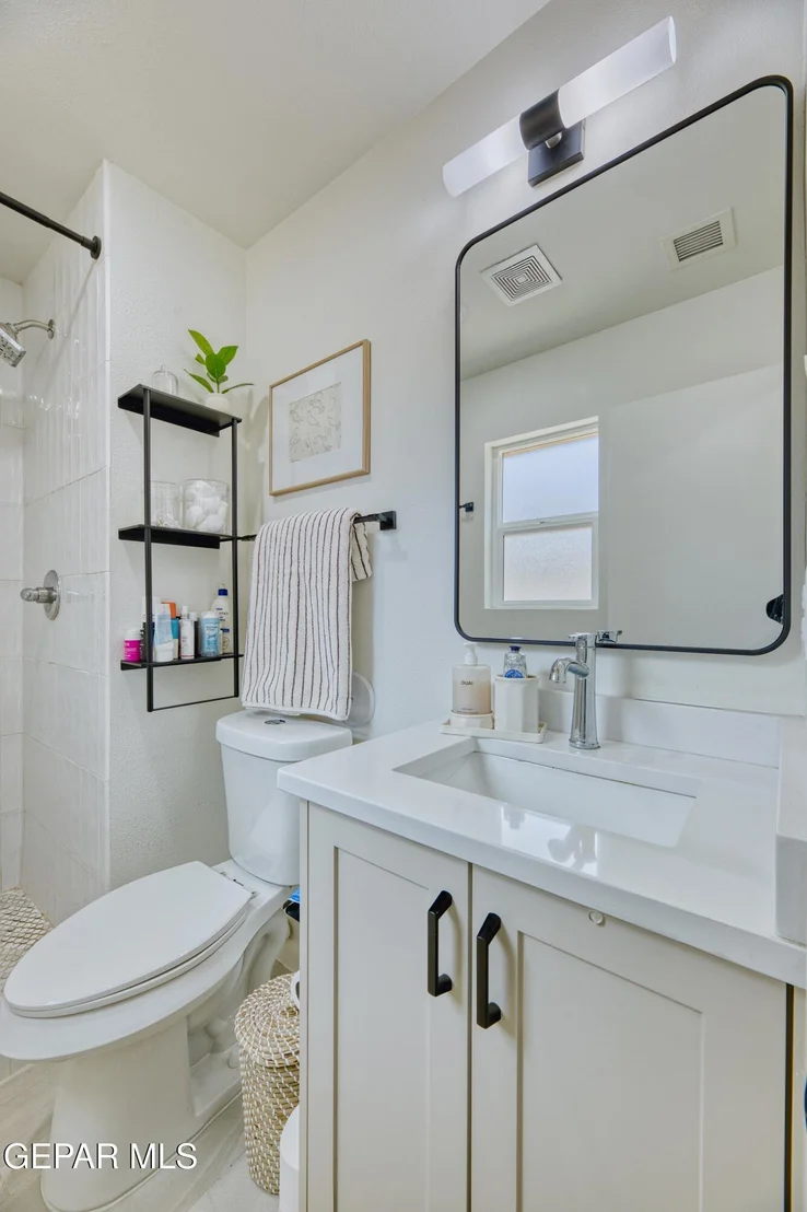Photo of 10528 Saigon Drive