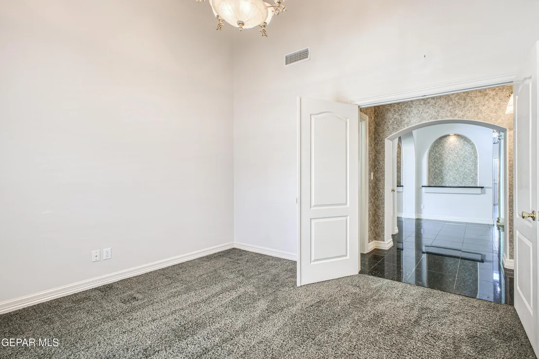 Photo of 6565 Eagle Ridge Drive