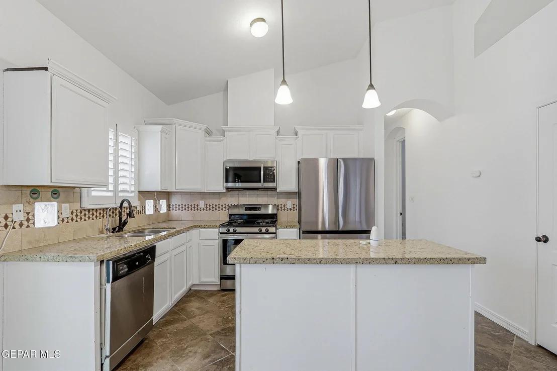 Photo of 8513 DEL RIVERS