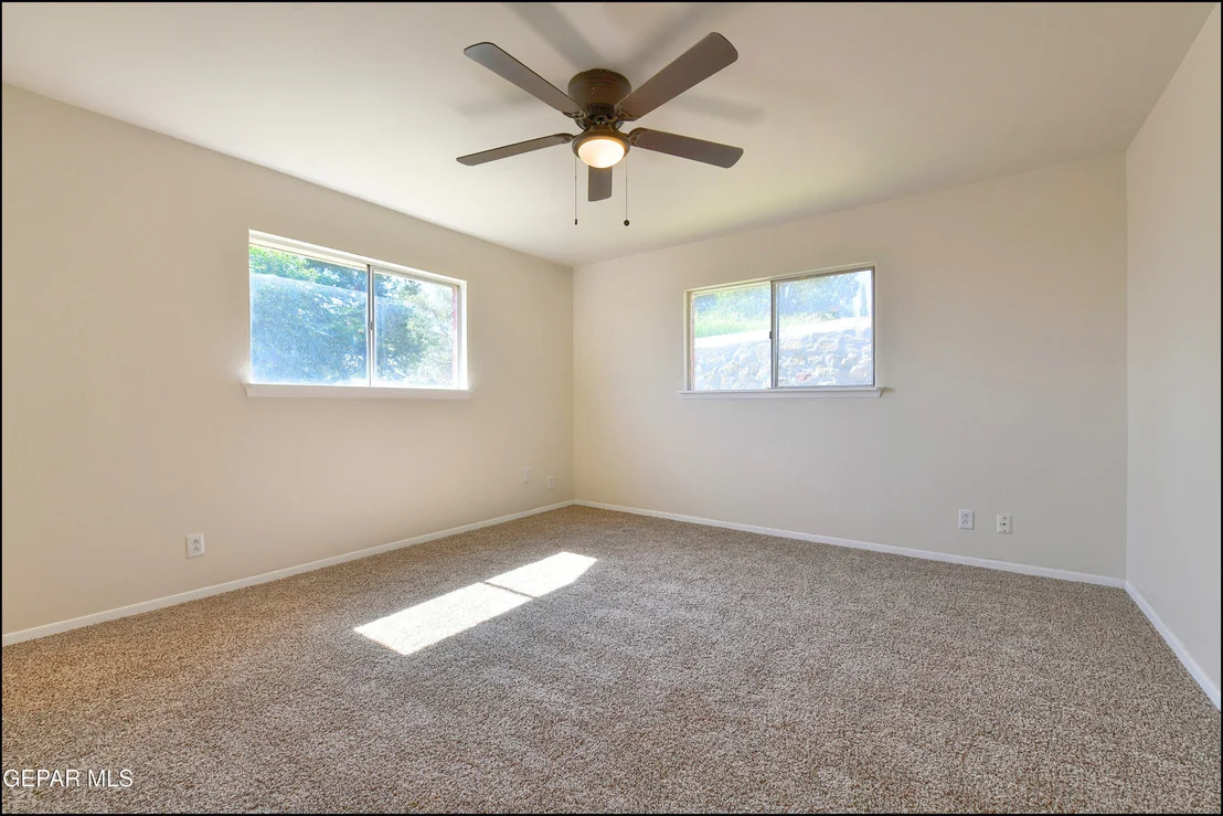 Photo of 3312 DIAMOND Drive
