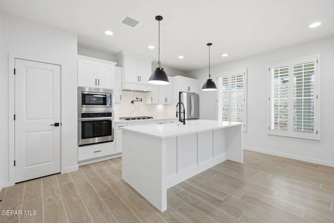 Photo of 14473 Desert Wind Drive