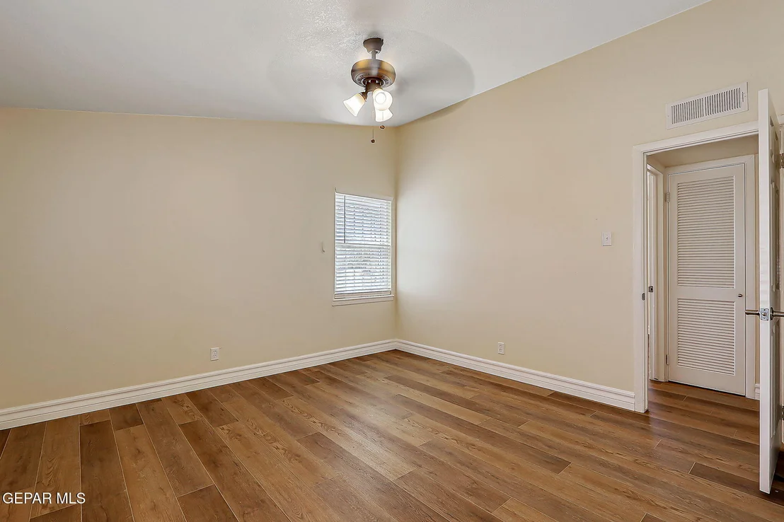 Photo of 10401 Springwood Drive