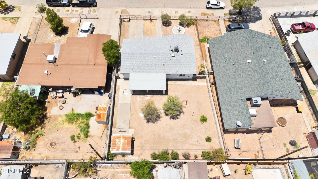 Photo of 212 MANUEL Drive