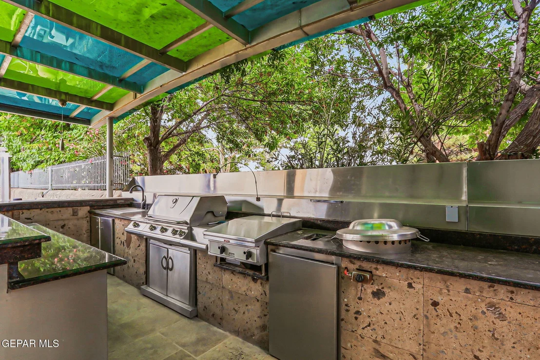 Photo of 6016 OLEASTER Drive