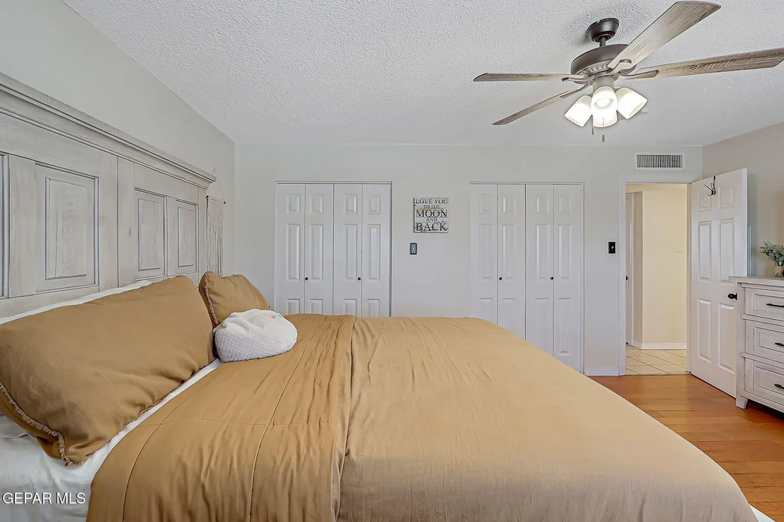 Photo of 9012 SHAVER Drive