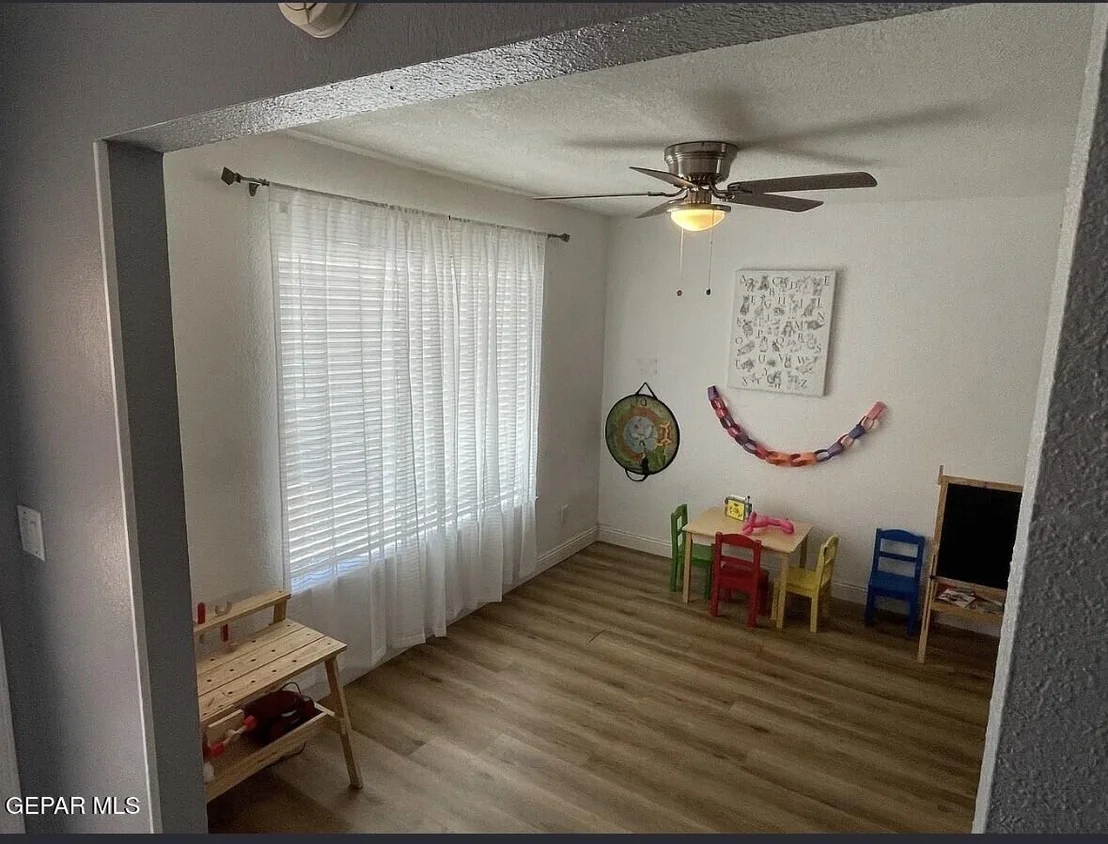 Photo of 1856 MIKE HILL Drive