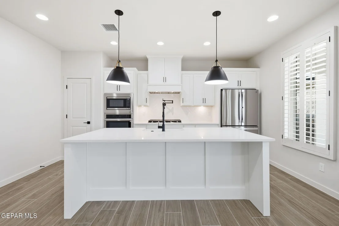 Photo of 14473 Desert Wind Drive