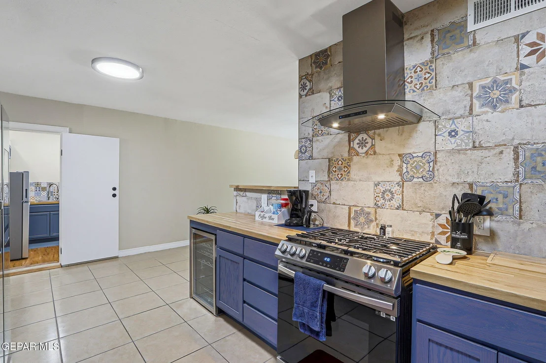 Photo of 1216 PRESCOTT Drive