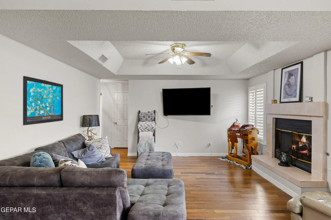 Photo of 1000 SUN RIDGE Drive