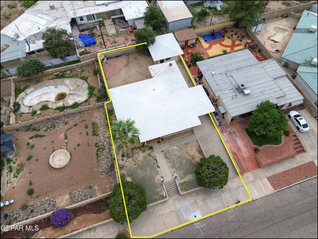 Photo of 2420 HAWLEY Circle