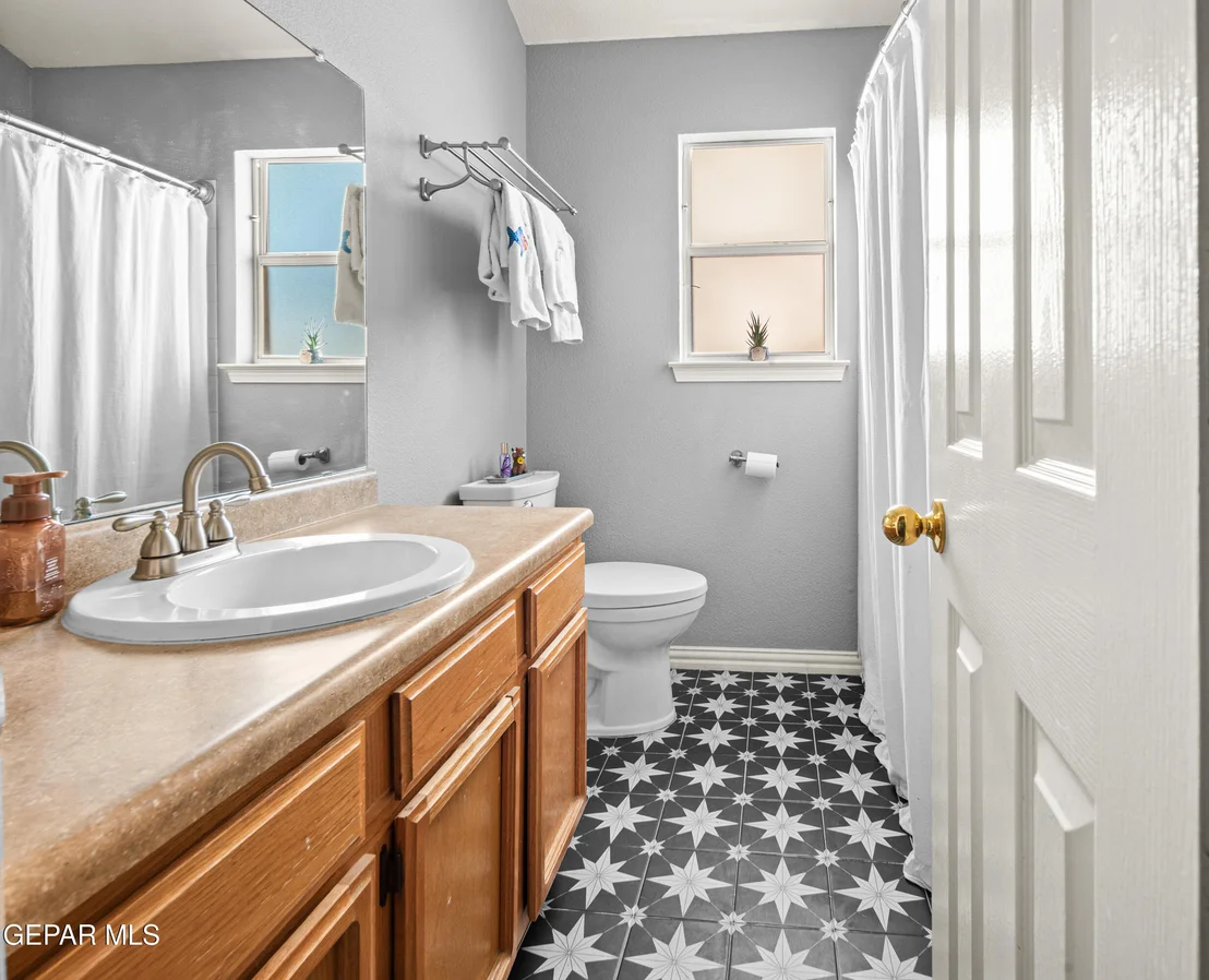 Photo of 6076 River Park Place