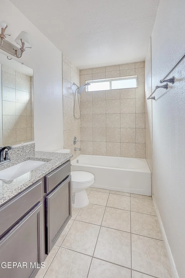 Photo of 409 EMERALD BLUFF Drive
