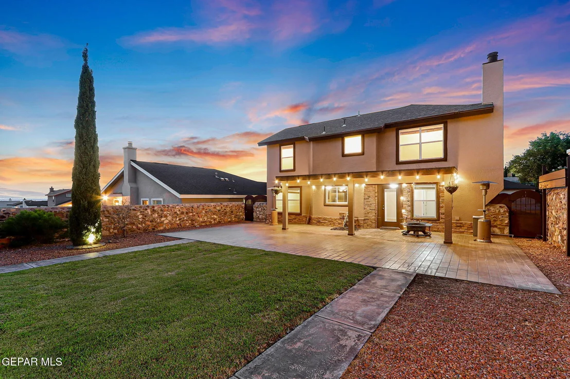 Photo of 6628 Parque del Sol Drive