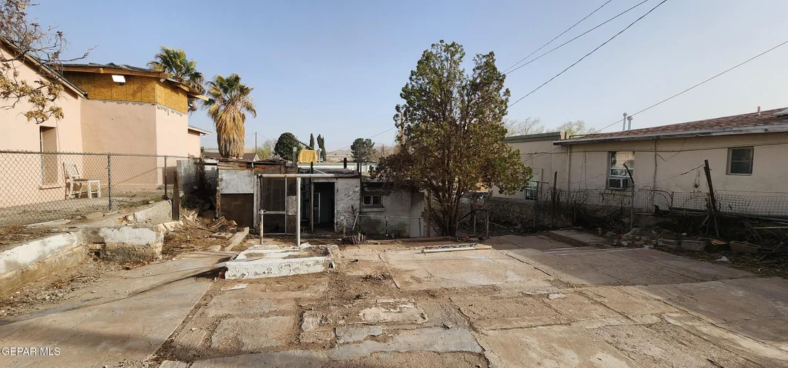 Photo of 121 RIO Road