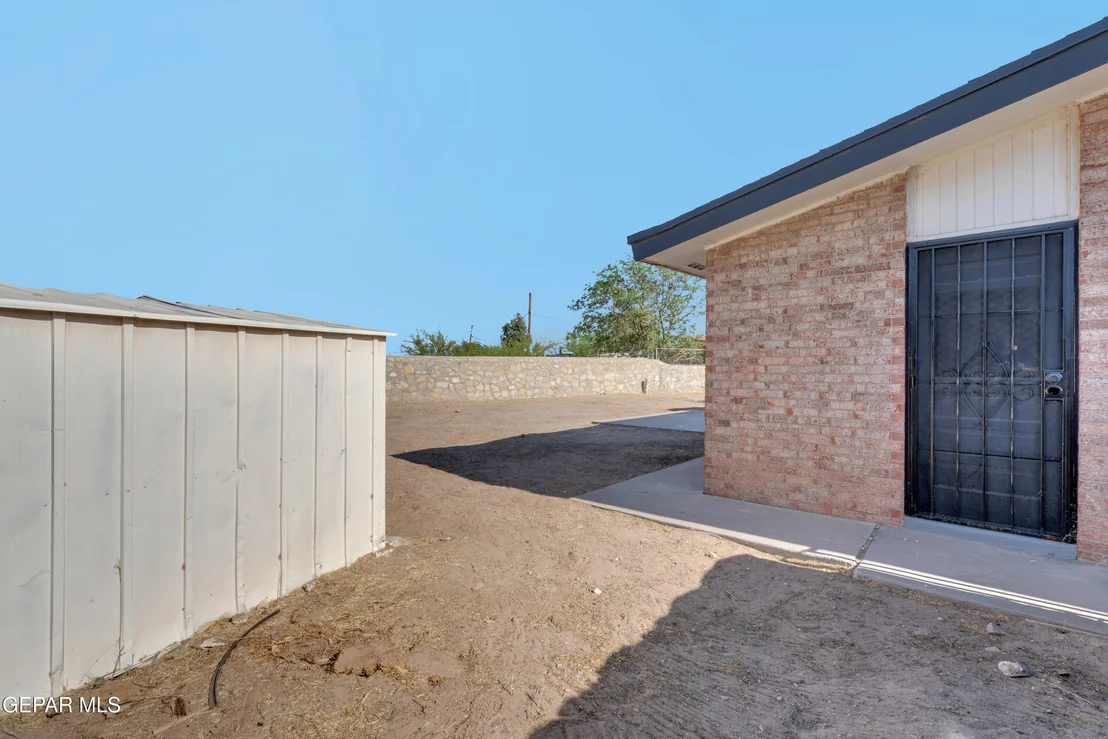 Photo of 8827 CLAVEL Drive