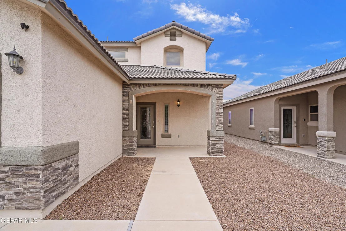 Photo of 937 PENRITH Street